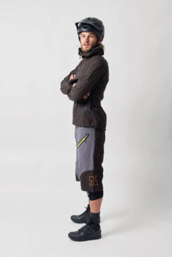 Dirtlej Weathershield Waterproof - MTB Rain Jacket 12 Dirtlej Weathershield Waterproof - MTB Rain Jacket -Magasin D'Équipement De Vélo Dirtlej Weathershield MTB Regenjacke 20210096 5